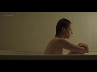 yuliya abdel fattah, evgeniya gladij nude   pryatki s01e03e06 (2019) hd 1080p / yuliya abdel fattah, evgeniya gladij   pryatki