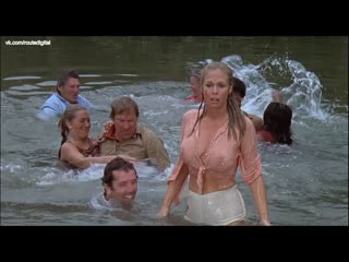 cher (chere) bryson nude, andrea howard, pamela hensley - the nude bomb (1980) big ass granny