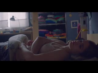 julia gibert, natalia barrientos - les de l hoquei s01e05 (2019) hd 720p nude? hot watch online
