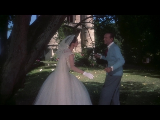 he loves and she loves fred astaire audrey hepburn (funny face 1957)